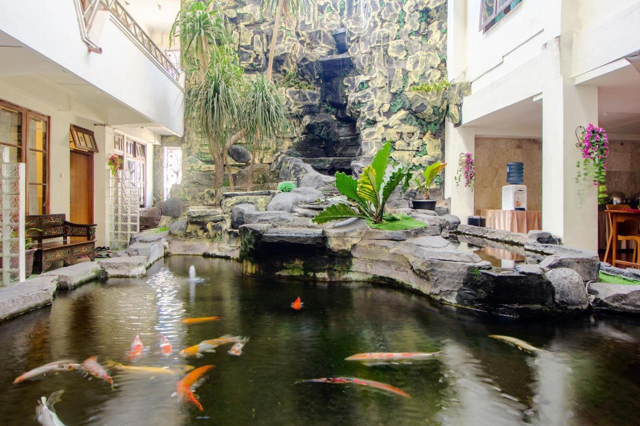 Oyo 1683 Hotel Musafira Syariah Yogyakarta Exteriér fotografie
