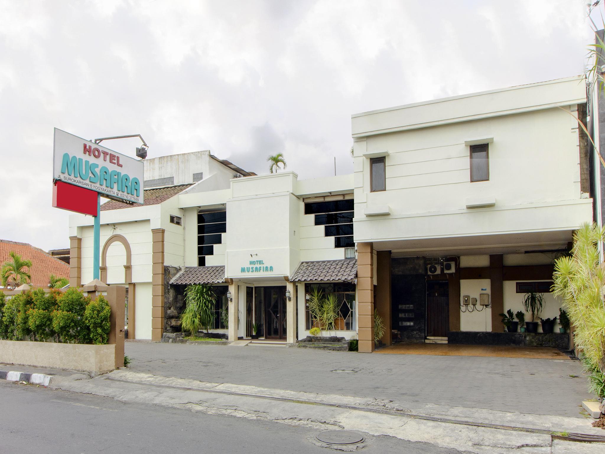 Oyo 1683 Hotel Musafira Syariah Yogyakarta Exteriér fotografie