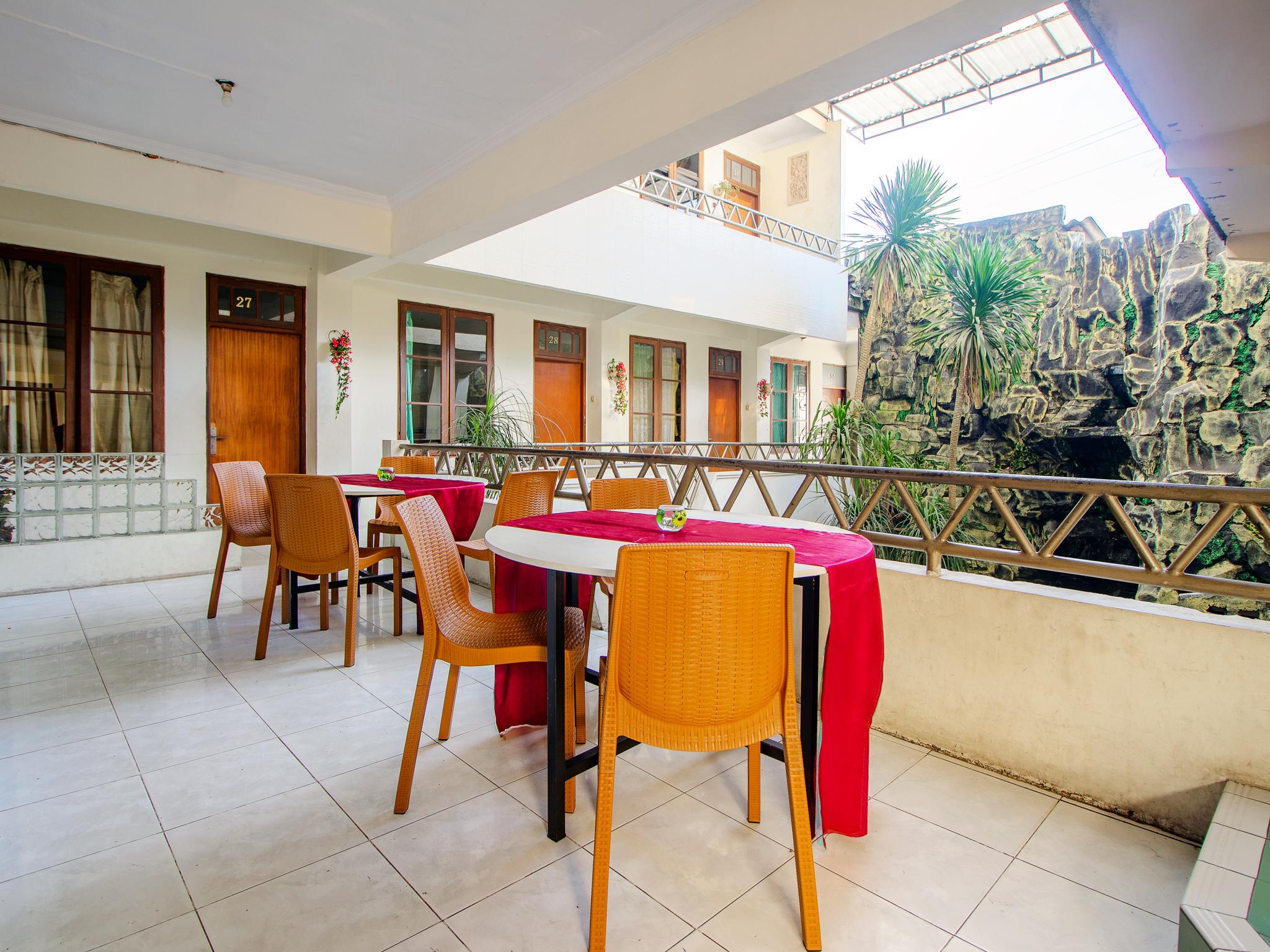 Oyo 1683 Hotel Musafira Syariah Yogyakarta Exteriér fotografie