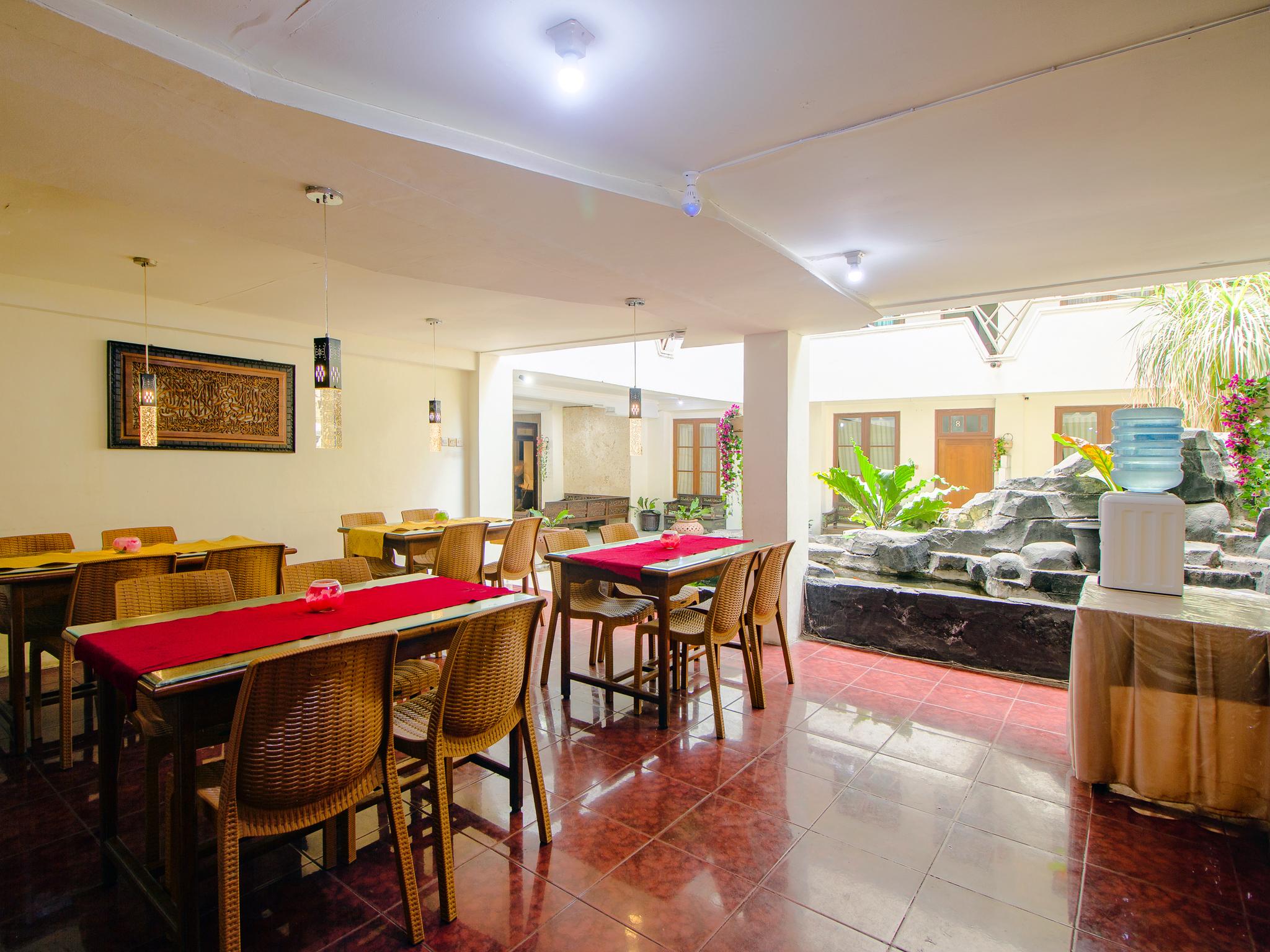 Oyo 1683 Hotel Musafira Syariah Yogyakarta Exteriér fotografie